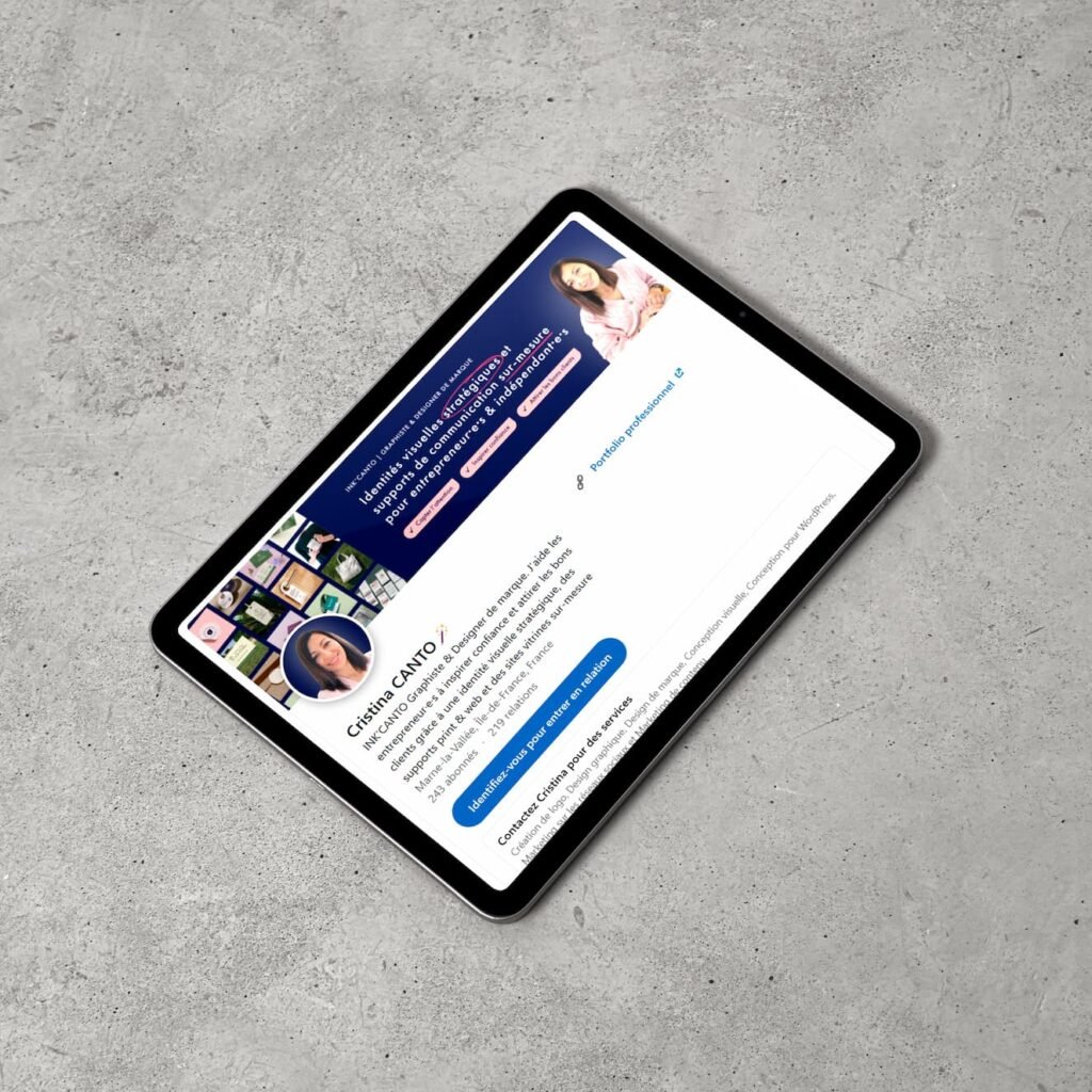 Vue d'un profil LinkedIn avec une bannière professionnelle, affiché sur ipad, pour illustrer la prestation Kit LinkedIn professionnel par INK'CANTO designer graphiste