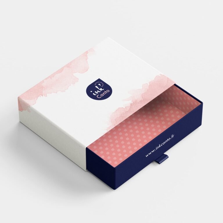 Coffret et boîte cadeau personnalisés dans une démarche de supports de communication et packaging de marque