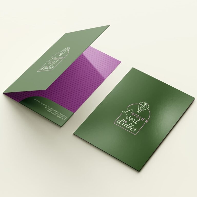 Pochette personnalisée créée pour L’Atelier Vert d’Idées dans le cadre de supports de communication de marque